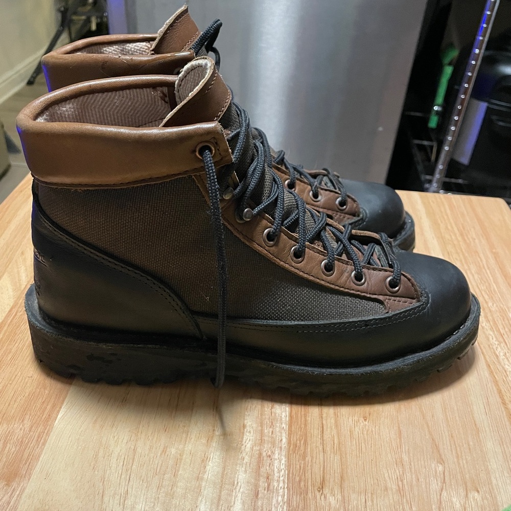 Danner Light 40th anniversary limited edition boots